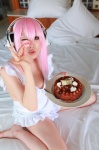 apron arai_yomi bed cake cosplay headphones nearly_naked_apron nitro_super_sonic pink_hair soniko_nuija_imashita super_soniko rating:Safe score:0 user:nil!