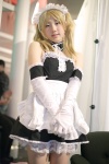 apron blonde_hair cosplay elbow_gloves gloves hime kore_ga_watashi_no_goshujin-sama maid maid_uniform sawatari_izumi twintails rating:Safe score:0 user:nil!