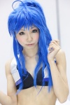 ahoge bikini blue_hair cosplay himemiya_mahore izumi_konata lucky_star midriff ponytail swimsuit vest rating:Safe score:1 user:pixymisa