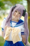 cosplay hairbows hiiragi_kagami hoshino_kana lucky_star pleated_skirt purple_hair sailor_uniform school_uniform skirt twintails rating:Safe score:0 user:nil!
