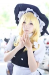 apron blonde_hair blouse cosplay kirisame_marisa riku skirt touhou vest witch_hat rating:Safe score:0 user:nil!