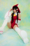boots cosplay detached_sleeves hairbow hakurei_reimu kneepads lenfried miko one-piece_swimsuit swimsuit thighhighs touhou rating:Safe score:0 user:nil!