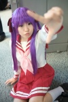 cosplay hair_ribbons hiiragi_kagami lucky_star naito purple_hair sailor_uniform school_uniform socks twintails rating:Safe score:0 user:nil!