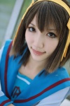 cosplay hairband hair_ribbons kuuya sailor_uniform school_uniform suzumiya_haruhi suzumiya_haruhi_no_yuuutsu rating:Safe score:0 user:nil!