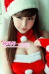 cleavage dress fingerless_gloves gloves lin_ketong santa_costume stocking_cap rating:Safe score:2 user:nil!