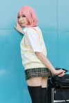 blouse bowtie cosplay momo_belia_deviluke pink_hair pleated_skirt school_uniform skirt thighhighs to_love-ru toro zettai_ryouiki rating:Safe score:0 user:pixymisa
