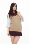 blouse costume murikami_yuri pleated_skirt school_uniform skirt sweater_vest ys_web_334 rating:Safe score:0 user:nil!