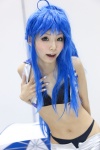 ahoge bikini blue_hair cosplay himemiya_mahore izumi_konata lucky_star midriff ponytail shorts swimsuit umbrella vest rating:Safe score:1 user:pixymisa