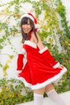 detached_sleeves jin santa_costume stocking_cap thighhighs zettai_ryouiki rating:Safe score:0 user:pixymisa