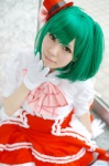 apron blouse cosplay gloves green_hair hayase_ami macross macross_frontier miniskirt ranka_lee skirt top_hat twintails rating:Safe score:0 user:nil!