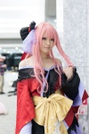blue_eyes cosplay hairbow harumiya_yun megurine_luka pink_hair robe sash vocaloid rating:Safe score:0 user:pixymisa
