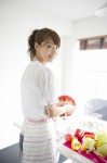 aibu_saki apron blouse jeans ponytail ys_web_373 rating:Safe score:0 user:nil!
