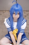 ahoge blue_hair cosplay izumi_konata kneesocks lucky_star mamitan pleated_skirt sailor_uniform school_uniform skirt rating:Safe score:0 user:nil!