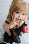 amane_misa apple blonde_hair choker cosplay death_note lace miniskirt skirt taku_anko thighhighs twintails rating:Safe score:1 user:nil!