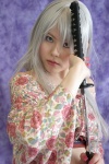 cosplay midriff natsume_maya sandals silver_hair sword takizawa_kazuya tenjou_tenge rating:Safe score:0 user:darkgray