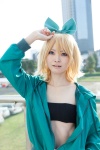 blonde_hair cosplay hairbow jacket kagamine_rin nepachi tubetop vocaloid rating:Safe score:0 user:pixymisa