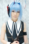 ahoge apron armband blue_hair cosplay crossplay otoko_no_ko_wa_meido_fuku_ga_osuki!? ryuuna sleeveless_blouse waitress waitress_uniform yuki_(otosuki) rating:Safe score:0 user:nil!