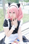 animal_ears apron cat_ears choker cosplay cuffs hairband harumiya_yun inu_boku_secret_service maid maid_uniform pink_hair roromiya_karuta rating:Safe score:1 user:pixymisa