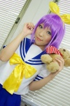 cosplay hairbow hiiragi_tsukasa ien_yui lucky_star miniskirt pleated_skirt purple_hair sailor_uniform school_uniform skirt stuffed_animal teddy_bear rating:Safe score:0 user:nil!