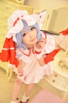 blue_hair cosplay dress hat remilia_scarlet shizuku socks touhou touhou_muge_youji wings rating:Safe score:1 user:nil!