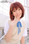 blouse cosplay hirasawa_yui k-on! natsuki_(iii) school_uniform sweater_vest rating:Safe score:0 user:nil!