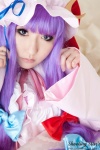 bed cosplay dress hat patchouli_knowledge purple_hair robe saku sweet_garden touhou rating:Safe score:0 user:nil!