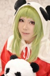 cosplay green_hair gumi panda_hat plushie red_eyes rino robe vocaloid rating:Safe score:0 user:pixymisa