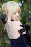 blonde_hair choker cosplay dress elbow_gloves fate/series fate/stay_night gloves maropapi saber_alter rating:Safe score:1 user:nil!