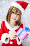cosplay hair_clips hirasawa_yui k-on! santa_costume shiina_haru stocking_cap rating:Safe score:0 user:pixymisa