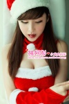 cleavage dress fingerless_gloves gloves lin_ketong santa_costume stocking_cap rating:Safe score:0 user:nil!
