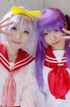 cosplay hairbow hairbows hiiragi_kagami hiiragi_tsukasa lucky_star purple_hair ruka_(cosplayer) sailor_uniform school_uniform twintails yuuri rating:Safe score:0 user:nil!