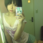 cellphone cleavage denim iiniku_ushijima miniskirt self-shot skirt tshirt rating:Safe score:4 user:nil!