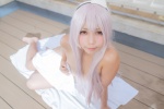 bathroom bathtub cosplay guguru hairband nude towel white_hair yunohana_yuuna yuragisou_no_guguru-san yuragisou_no_yuuna-san rating:Safe score:0 user:nil!