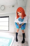 blouse cosplay higurashi_ran kneesocks love_live!_school_idol_project m_vol.1 nishikino_maki pleated_skirt pool red_hair school_uniform skirt rating:Safe score:4 user:nil!