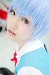 ameri ayanami_rei blouse blue_hair cosplay kneesocks neon_genesis_evangelion school_uniform rating:Safe score:0 user:nil!
