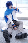 blue_hair boots coat cosplay crossplay default_costume haiji kaito microphone scarf trousers vocaloid rating:Safe score:0 user:nil!