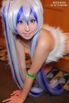 bikini blue_eyes cosplay hatsune_miku multi-colored_hair swimsuit twintails umino_mozuku vocaloid rating:Safe score:0 user:pixymisa