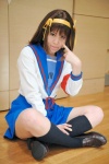 armband cosplay hairband hair_ribbons kikiwan sailor_uniform school_uniform suzumiya_haruhi suzumiya_haruhi_no_yuuutsu rating:Safe score:0 user:pixymisa