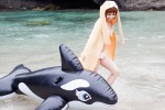 bikini dolphin float hizuki_yuuki hoodie hoodie_ears necklace swimsuit rating:Safe score:0 user:pixymisa