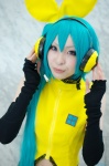 aqua_hair arm_warmers cosplay hairbow hatsune_miku headset riku sleeveless_blouse tagme_song turtleneck twintails vocaloid rating:Safe score:0 user:nil!