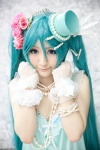 a-mi aqua_hair cosplay dress gloves hatsune_miku top_hat twintails vocaloid rating:Safe score:0 user:pixymisa