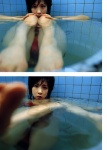 bathtub bikini hito hoshino_aki side-tie_bikini swimsuit wet rating:Safe score:0 user:nil!