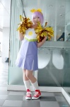 cheerleader cosplay dress hairbow hiiragi_tsukasa kneesocks lucky_star natsume_megumi pom_poms purple_hair rating:Safe score:0 user:nil!