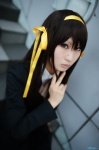 blazer cosplay hairband hair_ribbons miniskirt pleated_skirt raiko school_uniform skirt suzumiya_haruhi suzumiya_haruhi_no_yuuutsu rating:Safe score:0 user:nil!