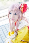 atelier_meruru blonde_hair bow cape cosplay crown dress merurulince_rede_arls miho rating:Safe score:0 user:pixymisa