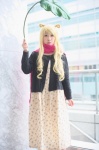 blonde_hair cardigan cosplay dress hanamoto_hagumi honey_and_clover leaf_umbrella ousaki_suama scarf rating:Safe score:0 user:nil!