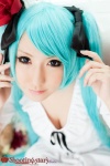 aqua_hair bed blouse cleavage cosplay hairbows hatsune_miku saku twintails vocaloid world_is_mine_(vocaloid) rating:Safe score:1 user:nil!