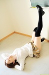 blouse dgc_0962 kanzaki_miyu pleated_skirt school_uniform skirt thighhighs zettai_ryouiki rating:Safe score:1 user:nil!