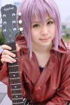 cosplay croptop guitar jacket kinoshita_natsume nagato_yuki pleated_skirt silver_hair skirt suzumiya_haruhi_no_yuuutsu rating:Safe score:0 user:nil!
