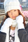 gloves jacket scarf tani_asami tshirt tuque ys_web_304 rating:Safe score:1 user:nil!